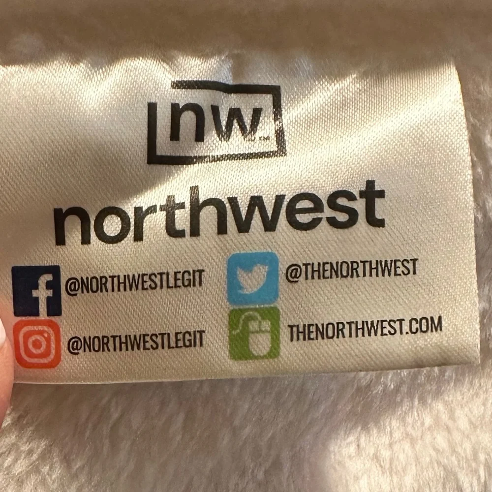 Northwest Pink and Red Holiday Blanket with Festive Charm